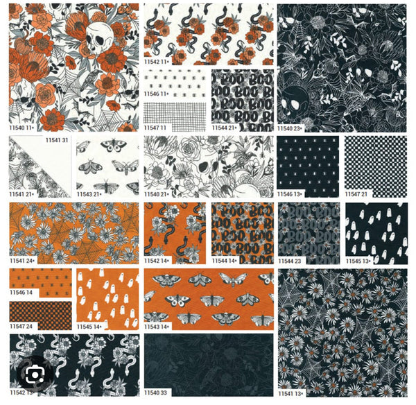 NEW ⭐️ £12 Tuesday ⭐️  Moda Noir - Charm Pack PLUS FREE Pattern