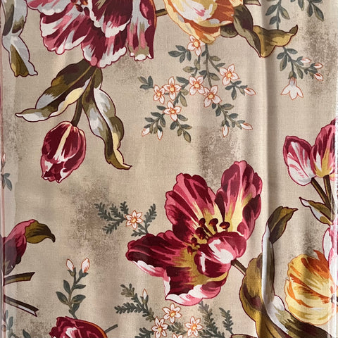 £5 per metre - Rich Cream Floral - 1m Fabric