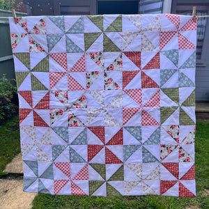 NEW Pinwheel Quilt - Ready Made - Just needs quilting - 40" x 40"
