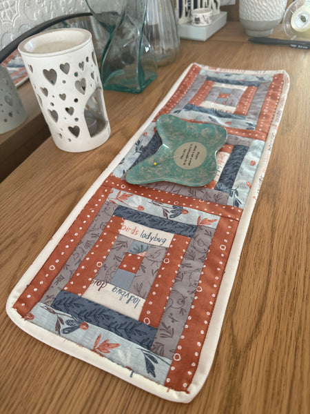 Little Courthouse Steps Patchwork Mat Pattern  - Digital Download