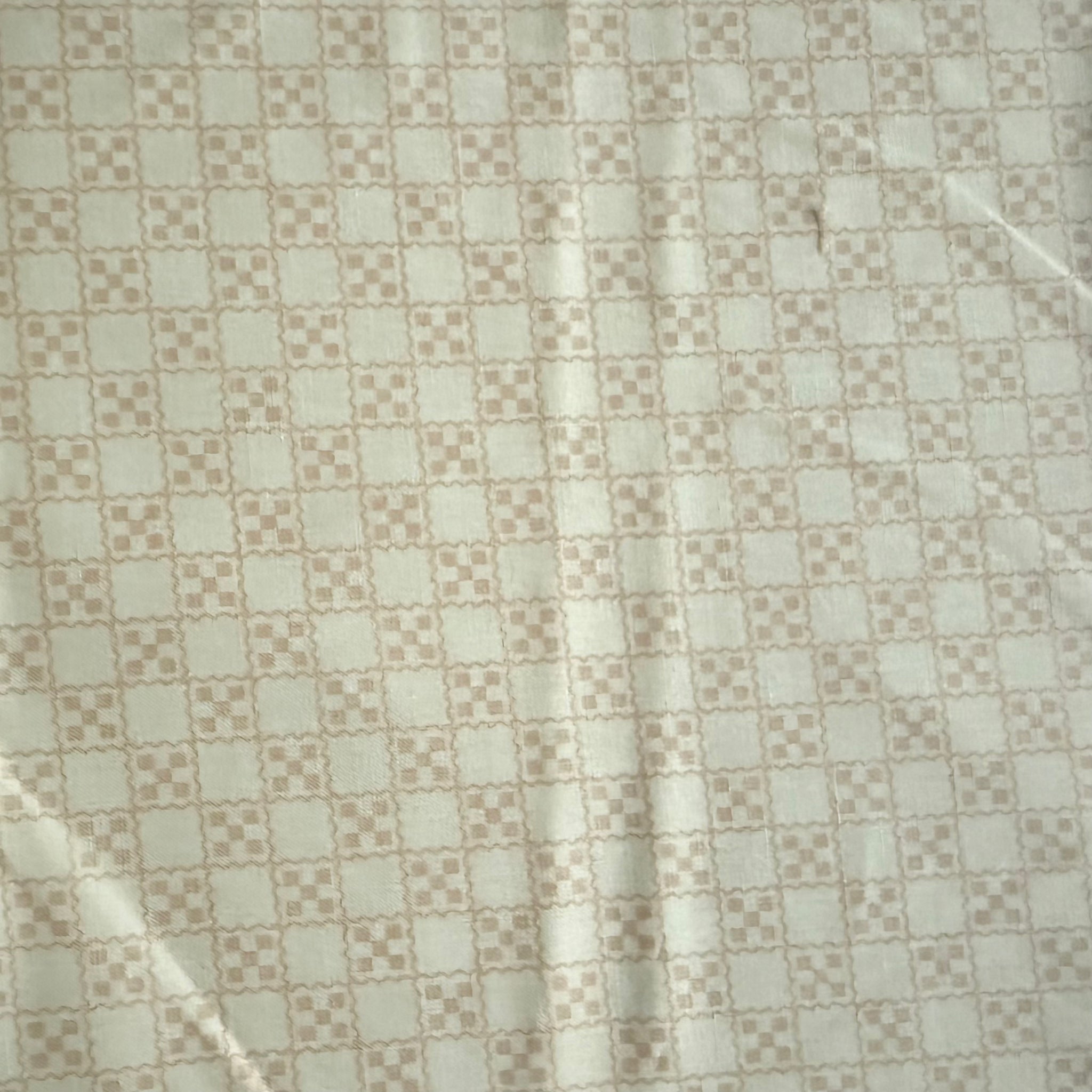 Sale Metres 11:  Brown and green check Cotton Fabric 1/2m