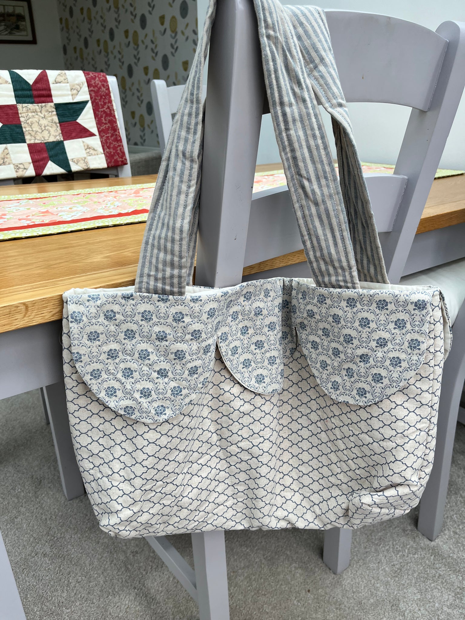 Linen Scallop Edge Bag 13" x 19" - Ready Made