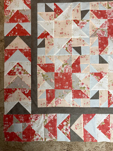 SOLD OUT NEW 2026 - Moda 3 Sisters Floral Throw Kit  40" x 40"