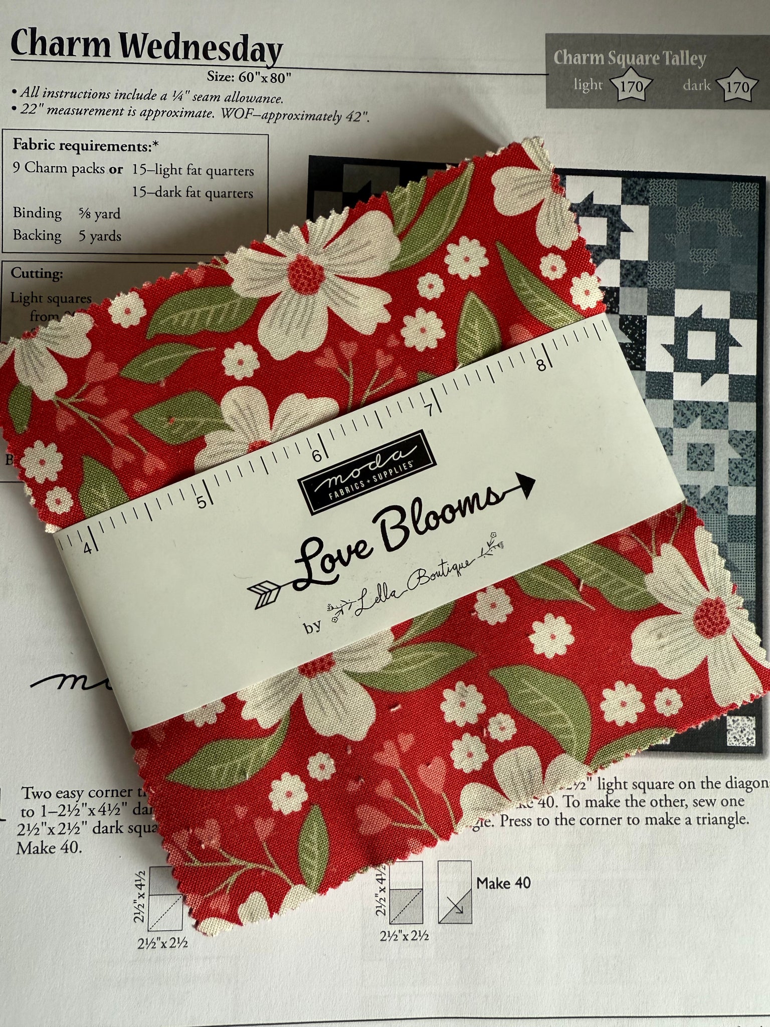 NEW ⭐️ £12 Tuesday ⭐️  Moda Love Blooms - Charm Pack PLUS FREE Pattern