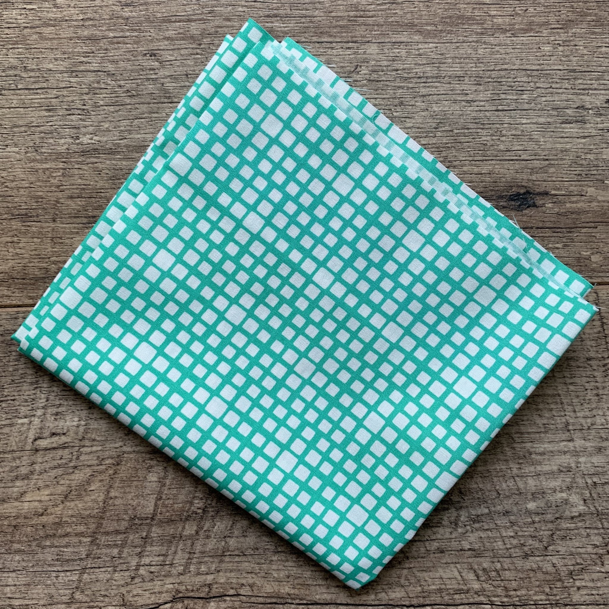 Sale Fabric 182 : Aqua Squares Fabric Fat Quarter 1/4m