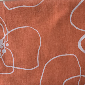 Sale Fabric 109 : Coral w/large white flower 1/2m