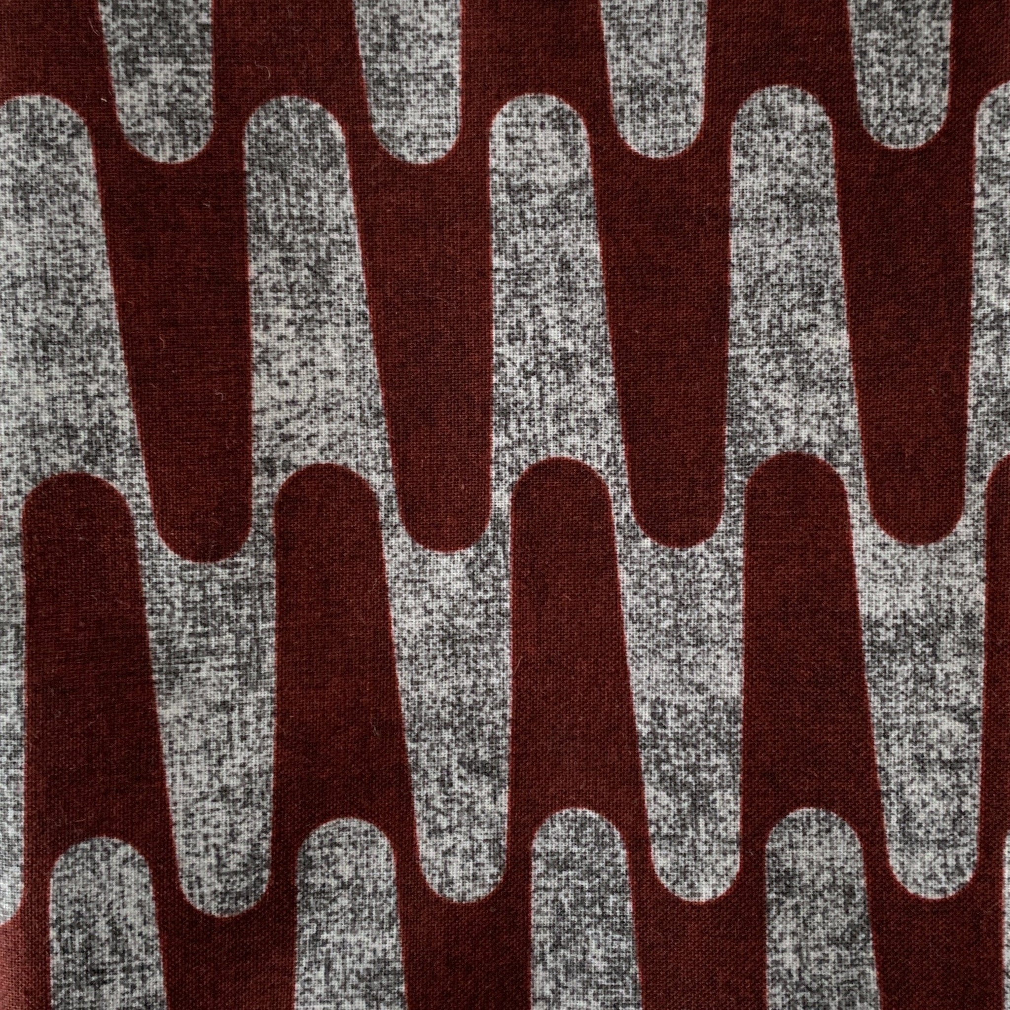 Sale FABRIC 162 : Grey & Burgundy retro 1/2m 20” x 22" approx