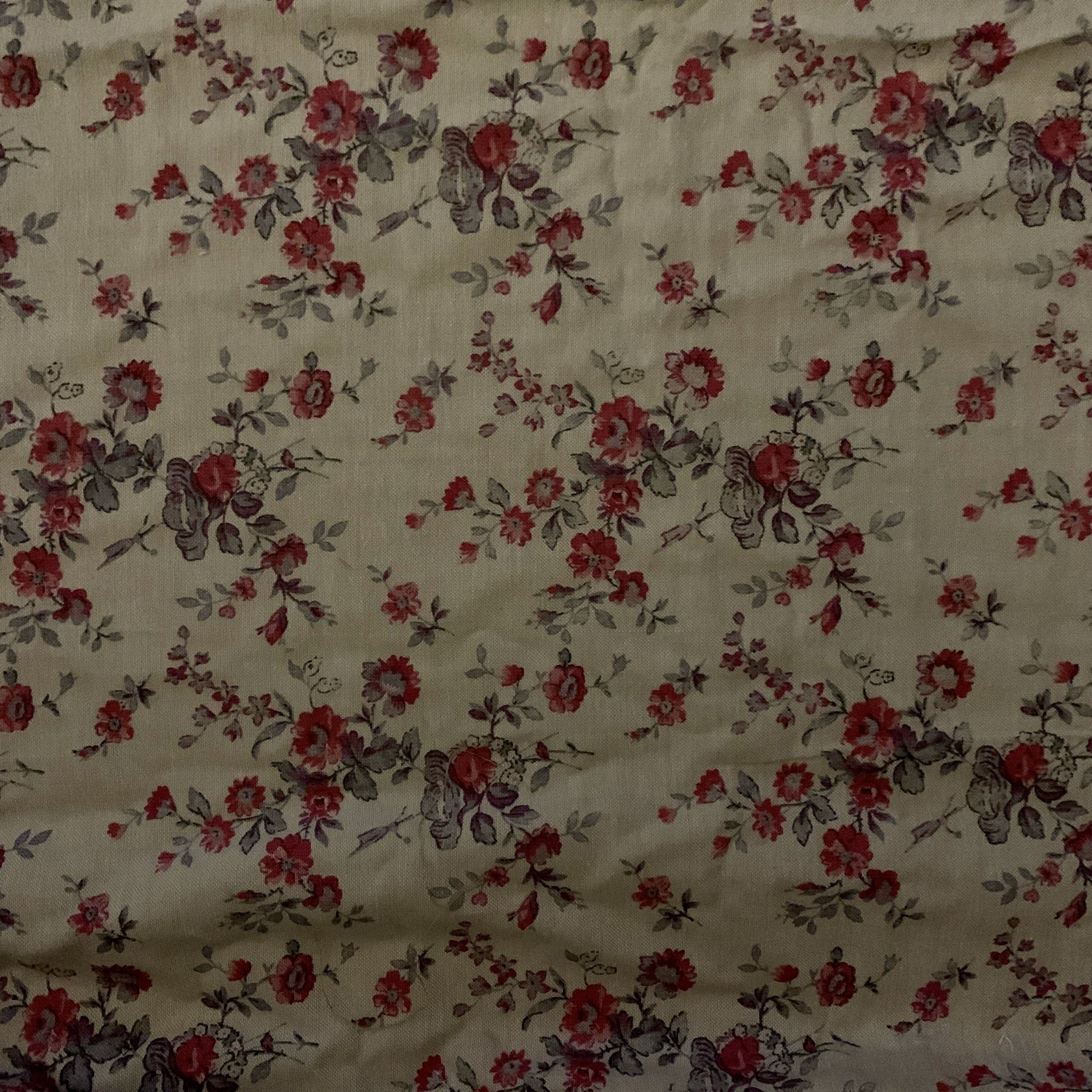 Sale Fabric Z112 : Chambray Pink Rich Floral  Remnant 28” x 45" approx