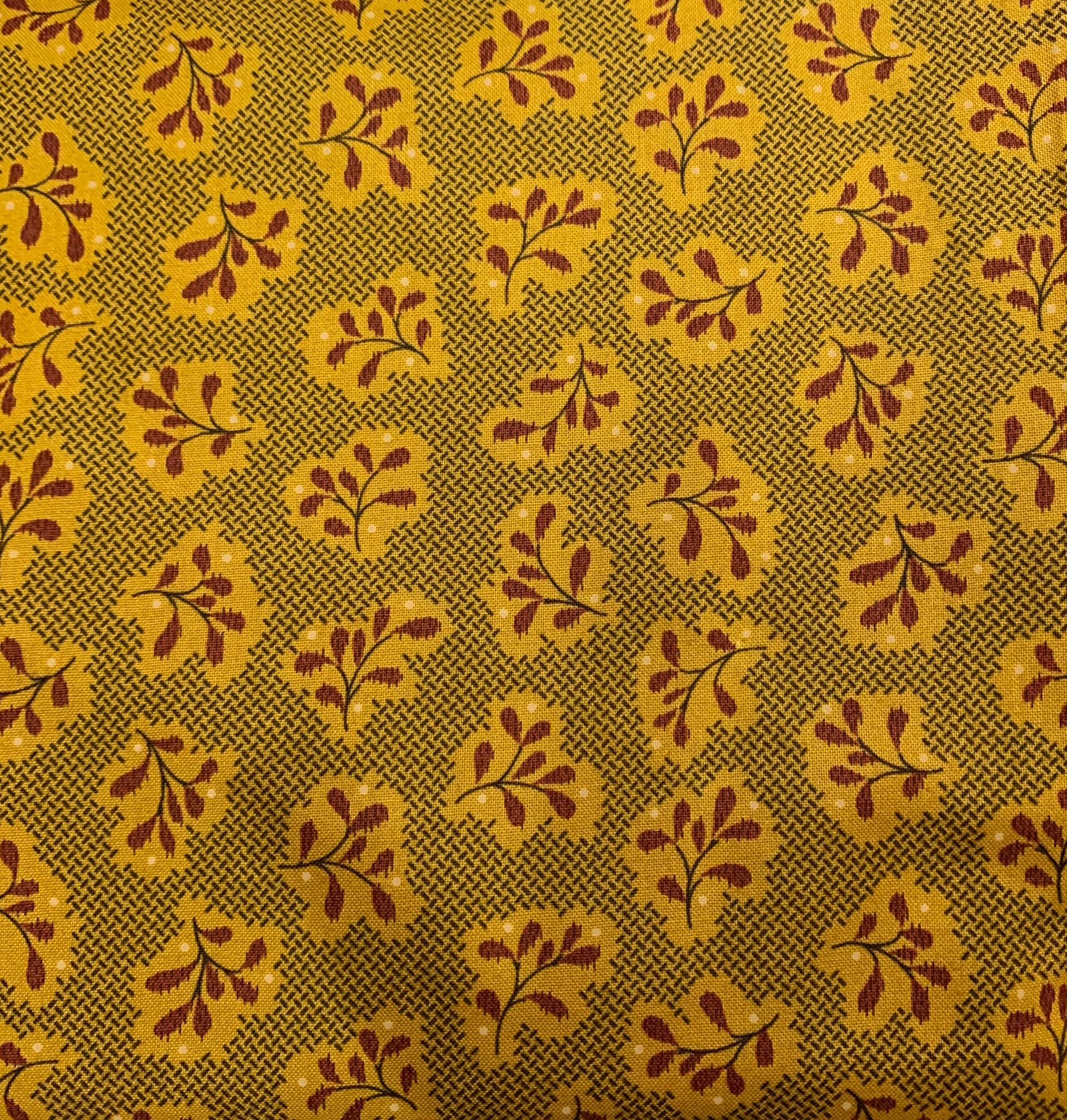 Sale Fabric Z118 - Kim Diahl Yellow and Red - great for backing - 6 1/4 mtr piece- reduced to £7.00 mtrr CRAZY PRICE